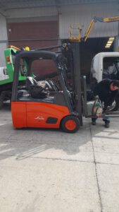 Grúa horquilla eléctrica trifásica