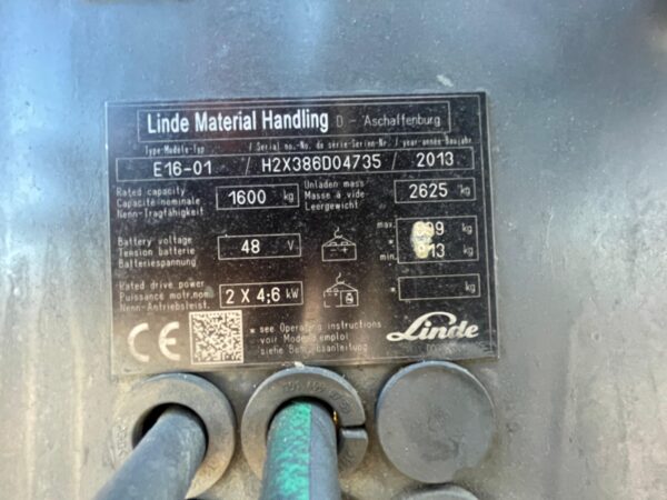 Grúa horquilla marca Linde / modelo E16-01