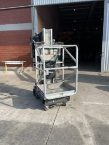 Elevador Unipersonal JLG AM30 / Serie 900033439