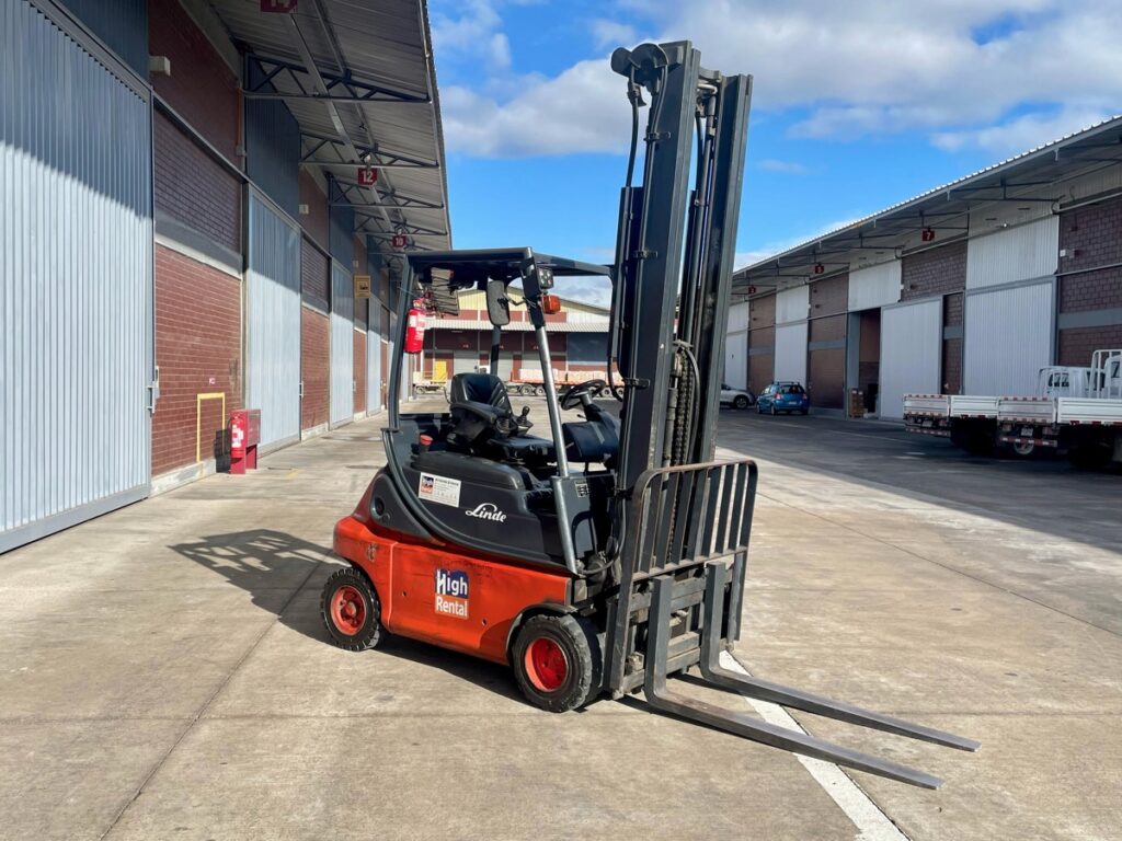 Grúa Horquilla Linde e20